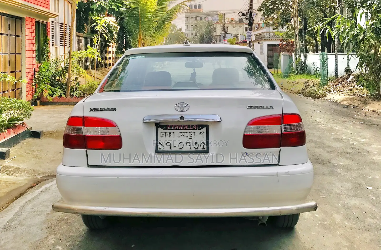 Toyota Corolla Automatic 1999 White