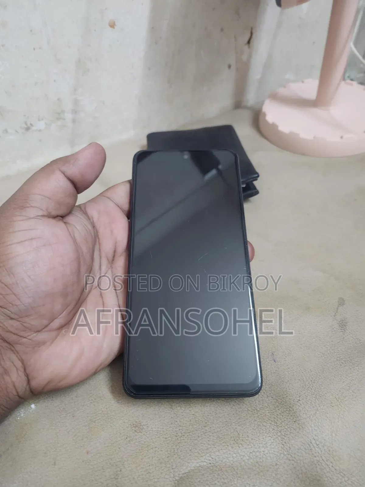 ওয়ানপ্লাস নর্ড সিই ৩ লাইট ৫জি ১২৮ জিবি ব্ল্যাক