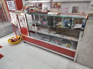 Showcase for Shop Display