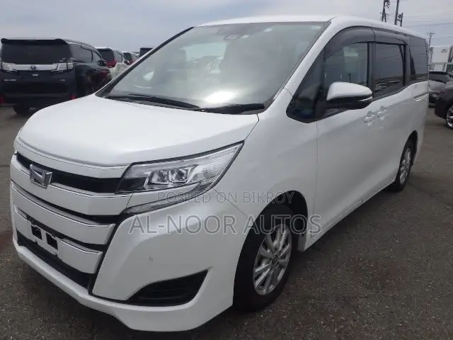 Toyota Noah 2021 Pearl