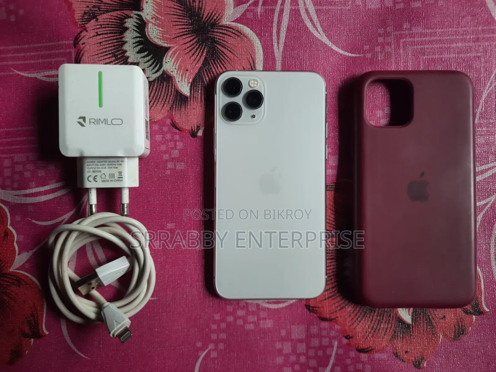 অ্যাপল আইফোন ১১ প্রো ২৫৬ জিবি হোয়াইট