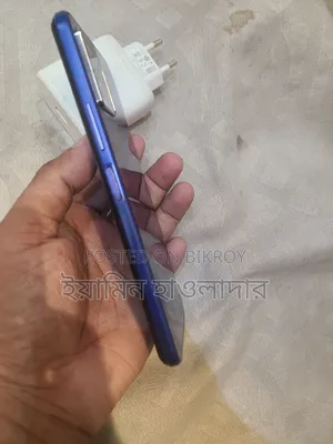 Vivo Y21 64 GB Blue