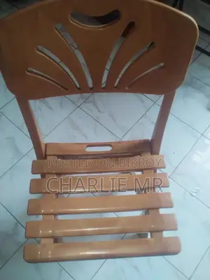 ডেস্কটপ টেবিল + RFL ফোল্ডেবল চেয়ার