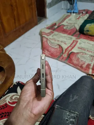 স্যামসাং গ্যালাক্সি এস২৪ আল্ট্রা ৫১২ জিবি ইয়েলো