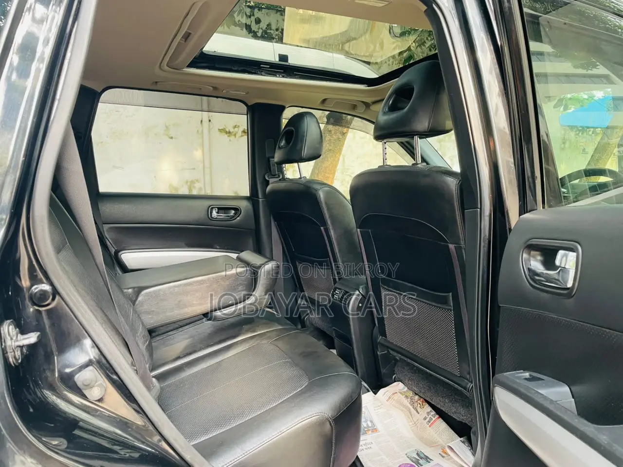 New Nissan X-Trail 2012 Black