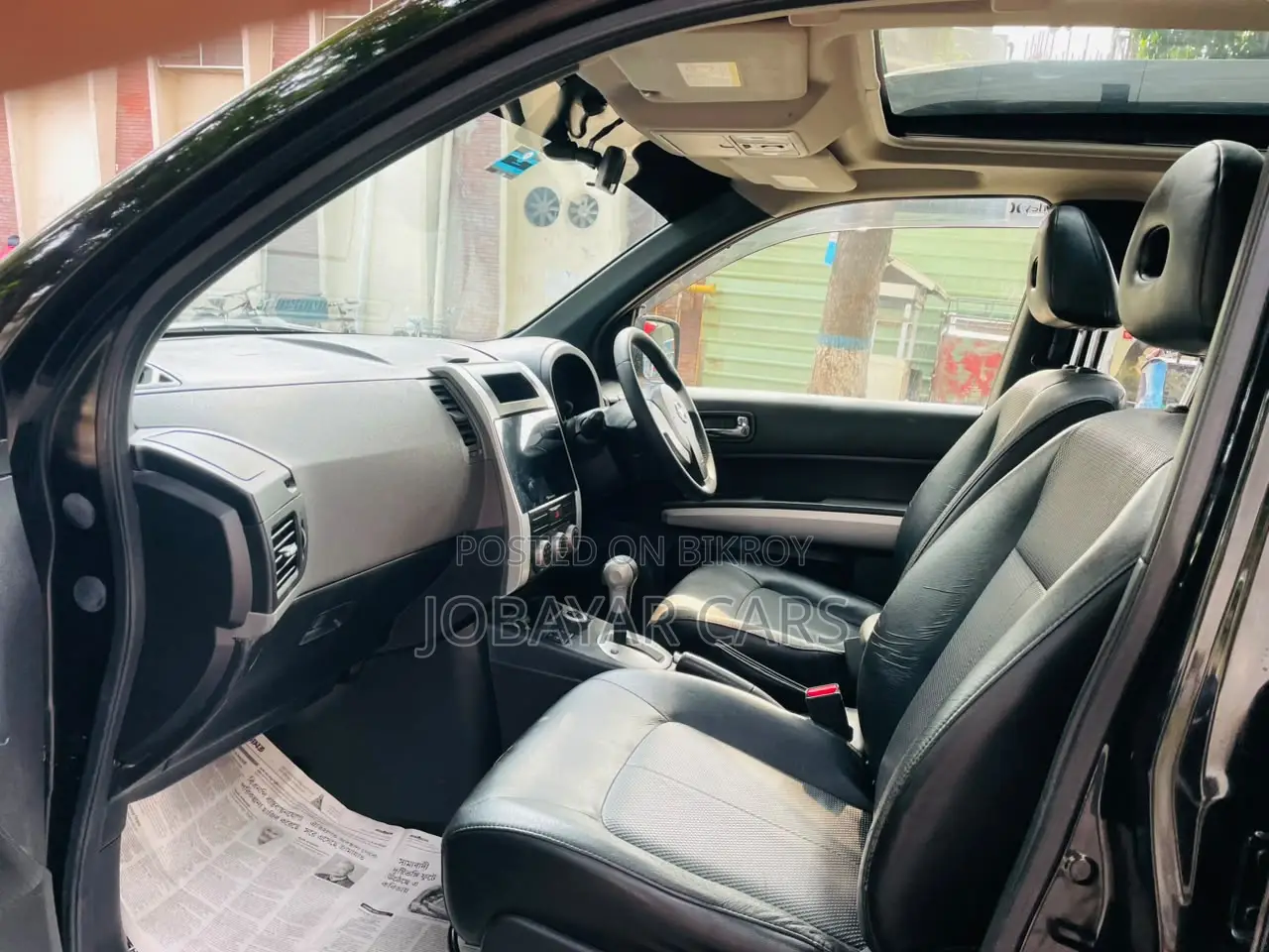 New Nissan X-Trail 2012 Black