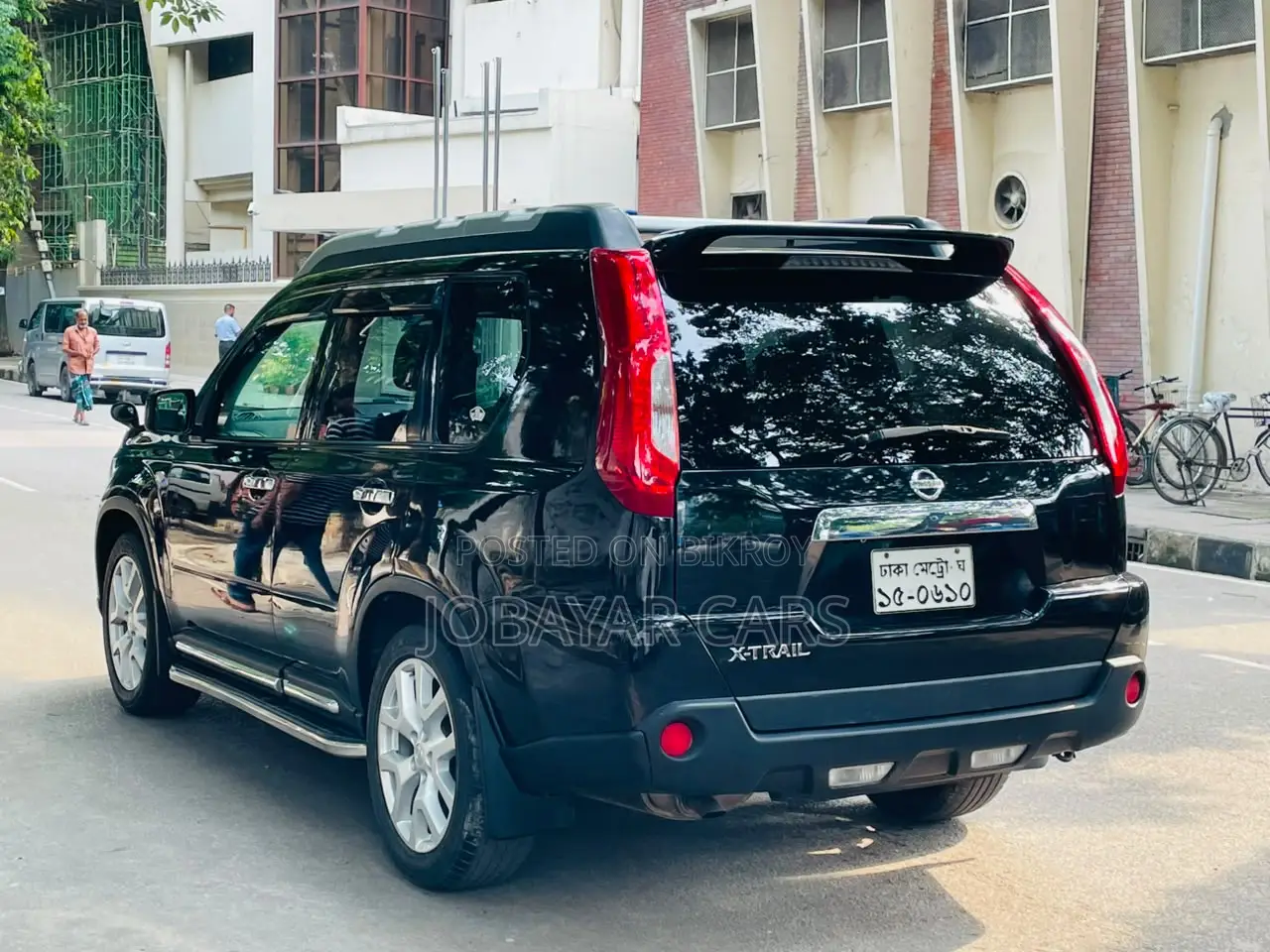 New Nissan X-Trail 2012 Black