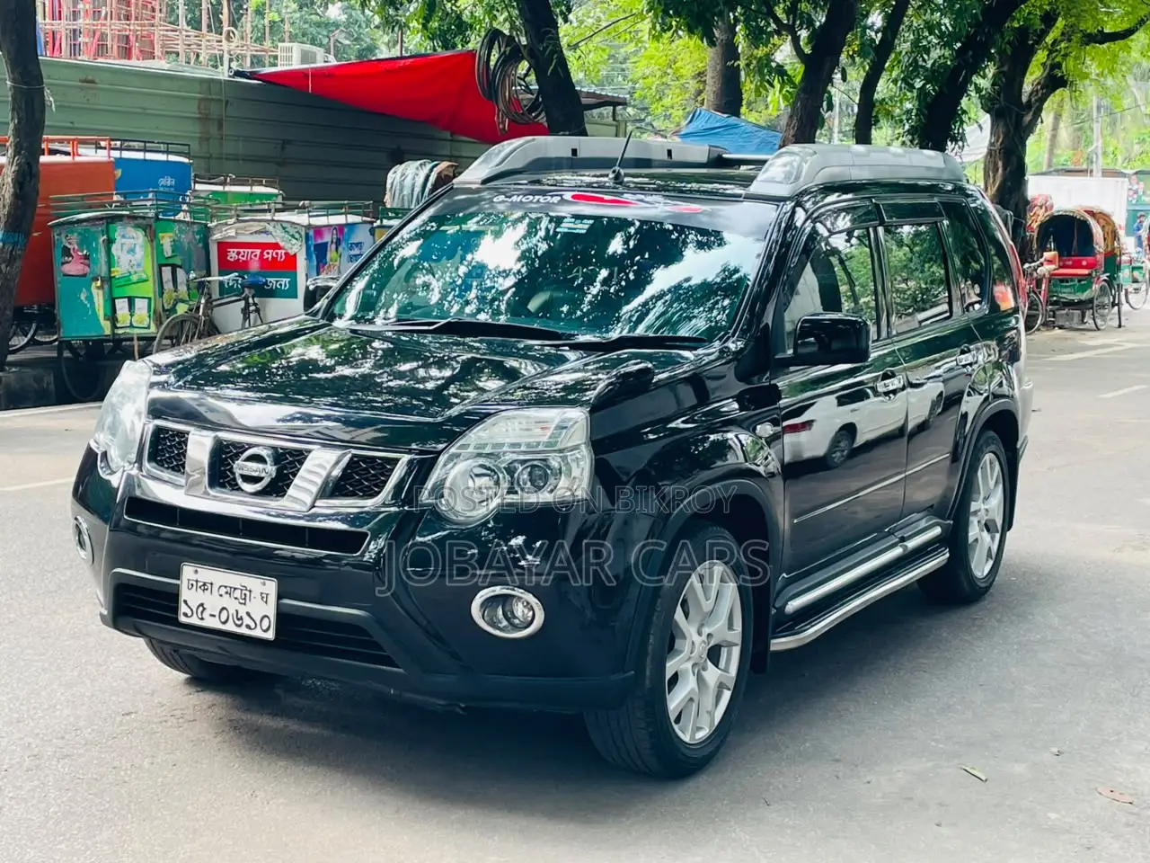 New Nissan X-Trail 2012 Black