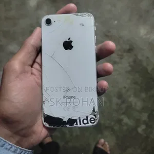 Apple iPhone 8 64 GB White