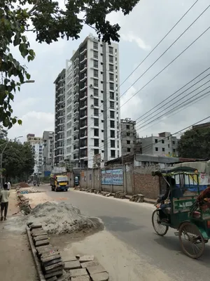 14.5 Katha plot for sale at lakeside beside Manarat University, Gulshan 2