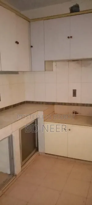 বনানীতে ৩ বেডরুমের অ্যাপার্টমেন্ট ভাড়ার জন্য