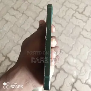 iPhone 13 128 GB Green