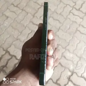 iPhone 13 128 GB Green