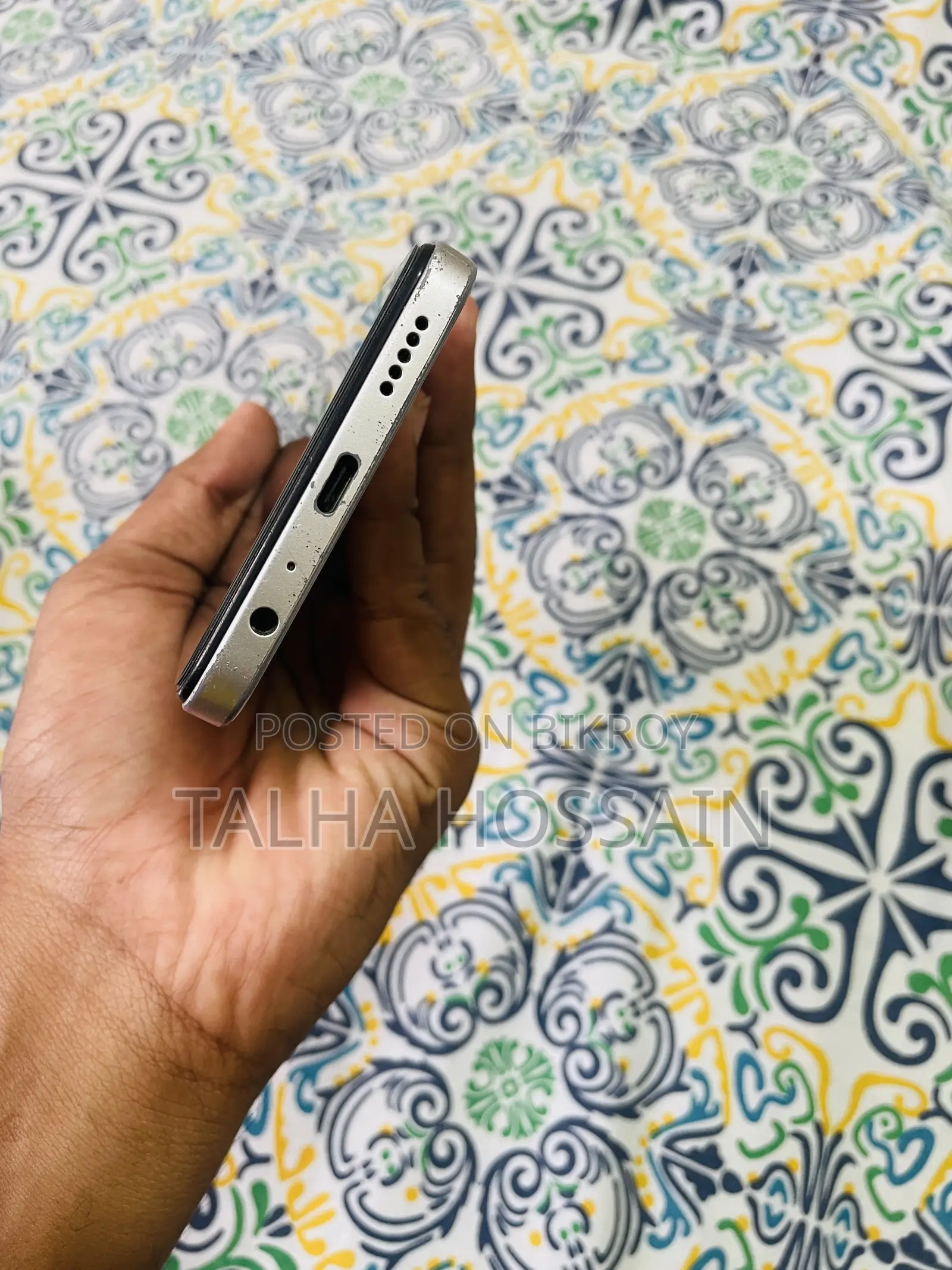 Symphony INOVA 16 GB White