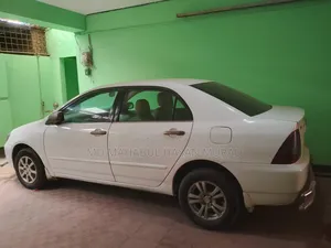 Toyota Corolla 2004 White