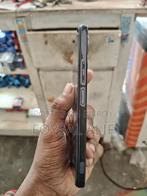 Vivo Y22s 128 GB Black