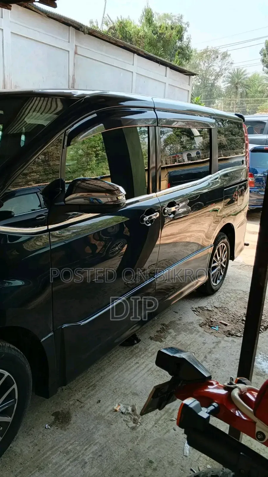 Toyota Noah 2014 Black