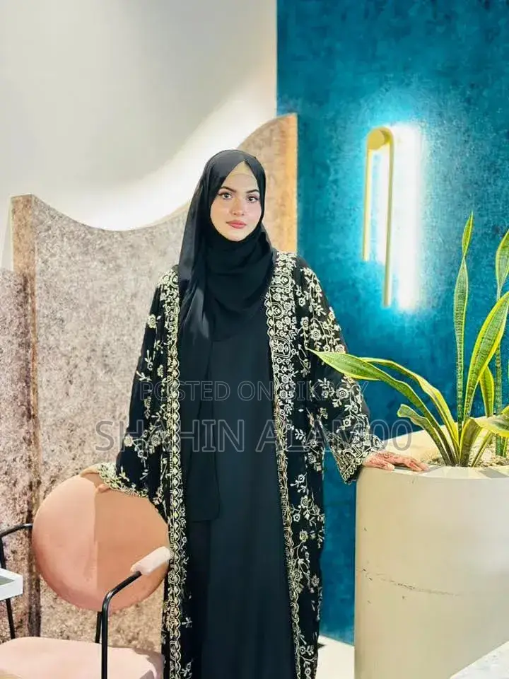 Full Bahar Embroidery Burqa (3-piece set)