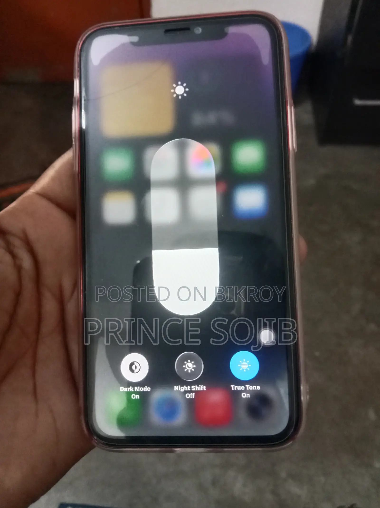 Apple iPhone 11 64 GB Red
