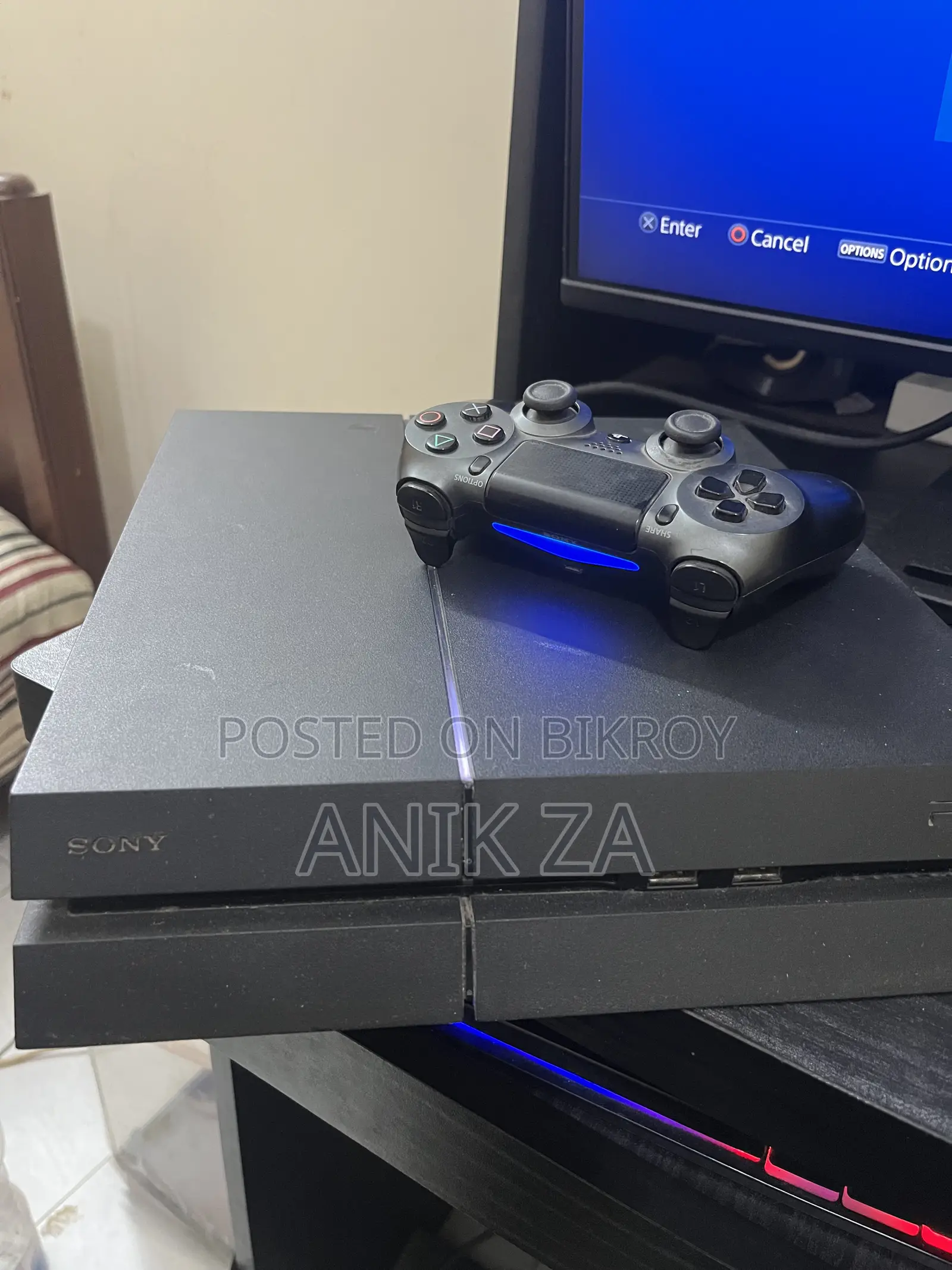 PS4 Slim Jailbreak Version 11.00 With Console