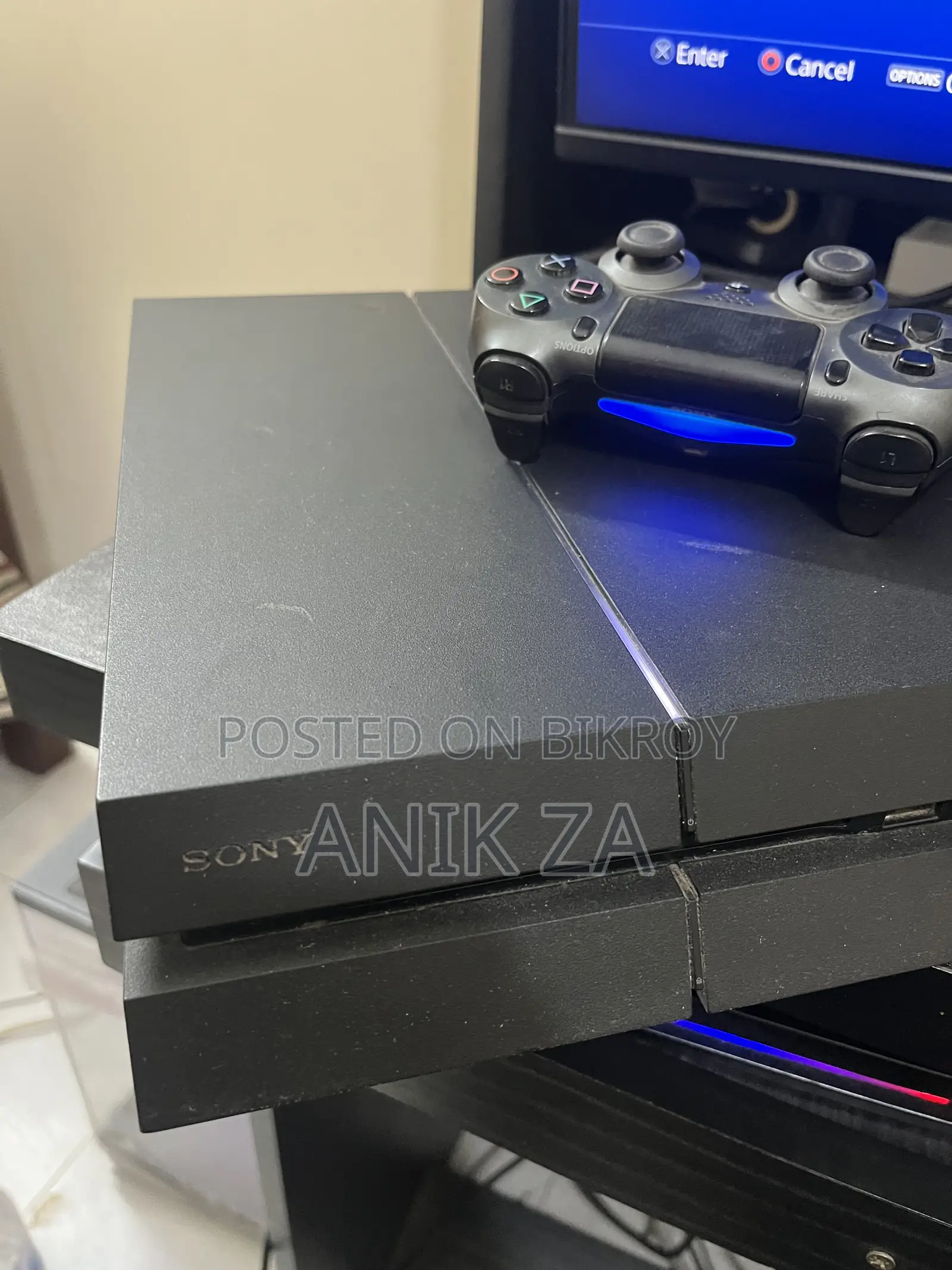 PS4 Slim Jailbreak Version 11.00 With Console