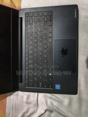 Laptop Toshiba C40 4GB Intel Celeron SSD 128GB