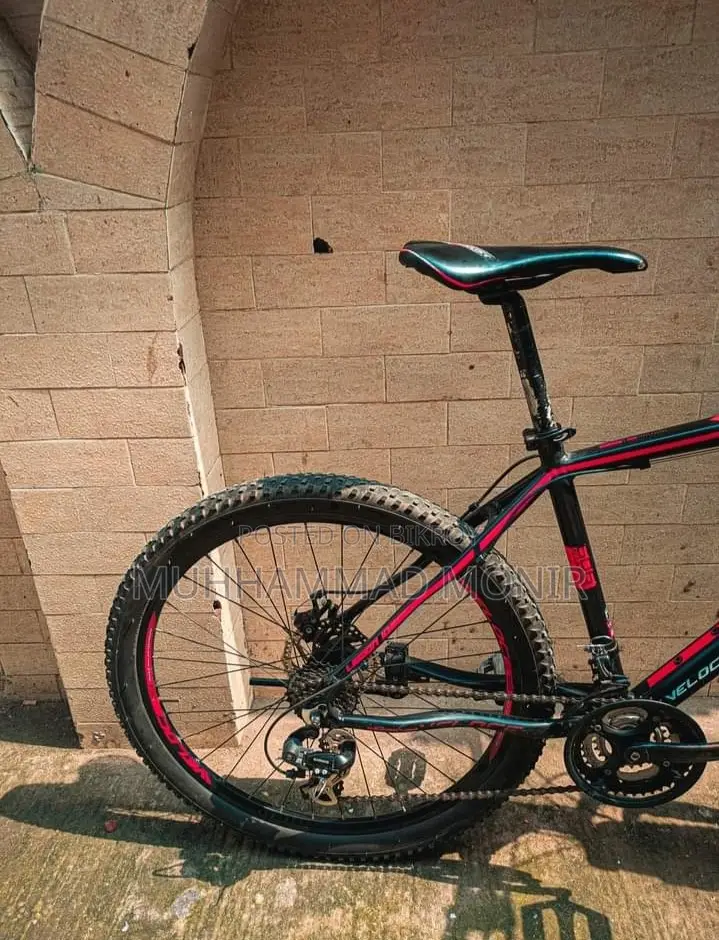 Veloce Legion Ruby Red Black Color