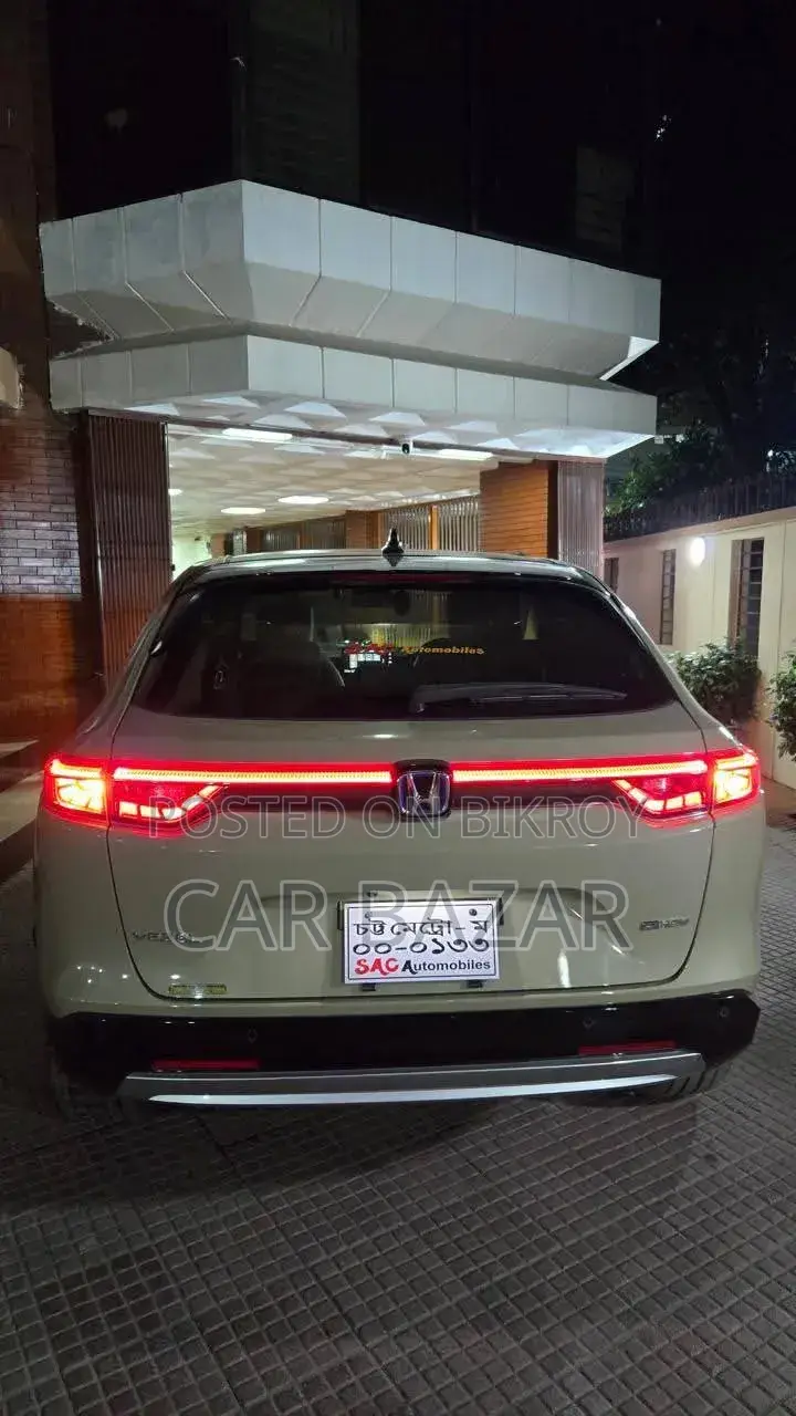হোন্ডা ভেজেল ২০২১ গোল্ড