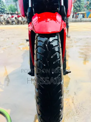 New TVS Apache 160 4V 2021 Red