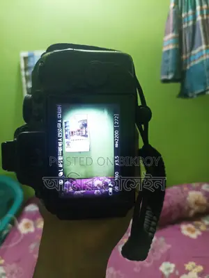 Nikon D5300 Camera for Sale