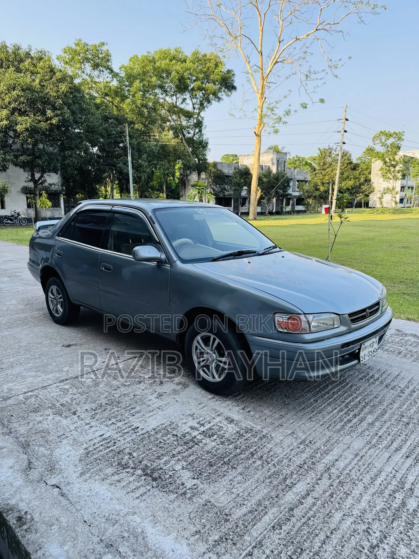Toyota Corolla Sedan 1996 Gray