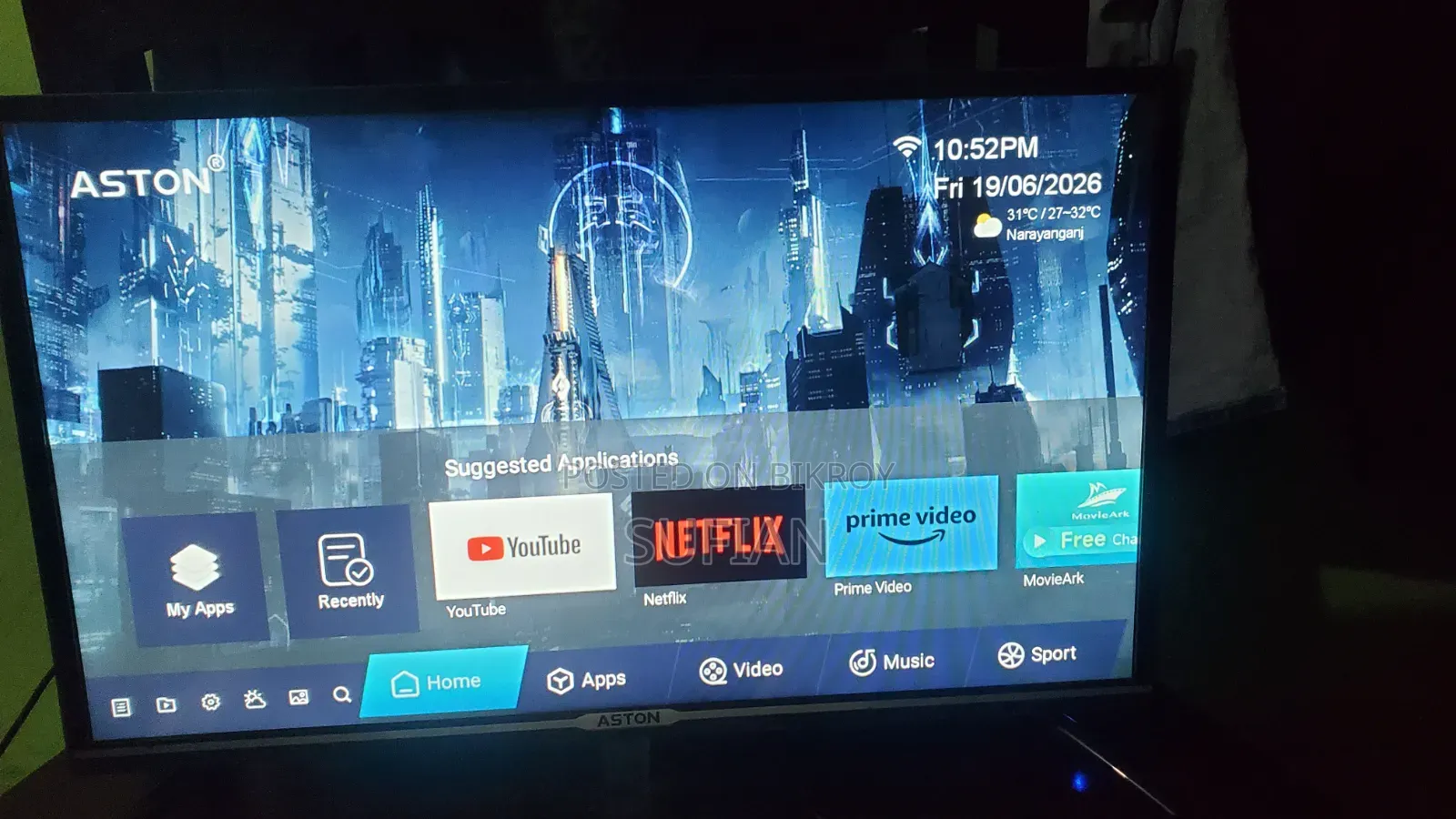 32 Inch Smart TV