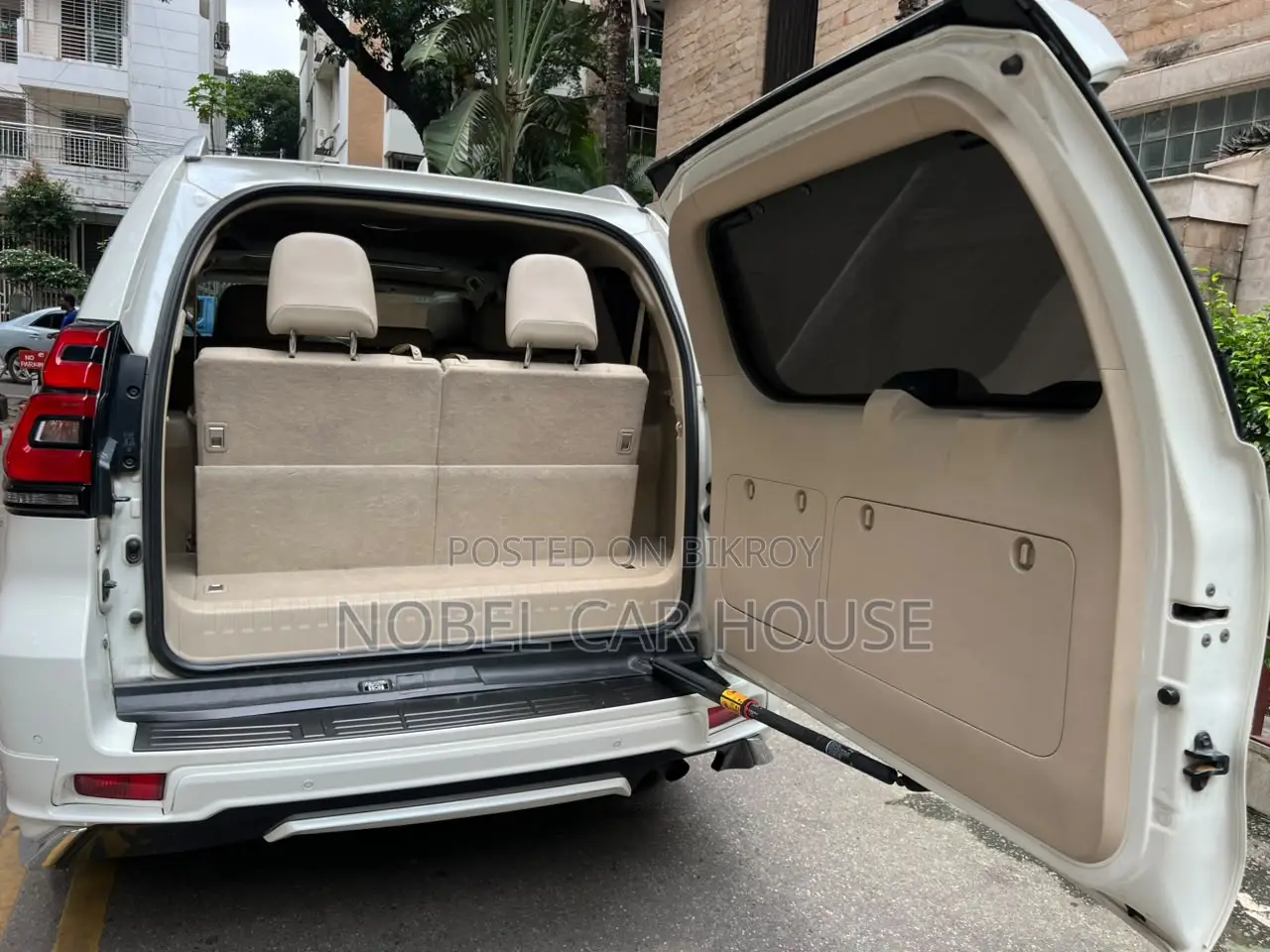 Toyota Land Cruiser Prado 4.0 Petrol TX-L 2020 Pearl