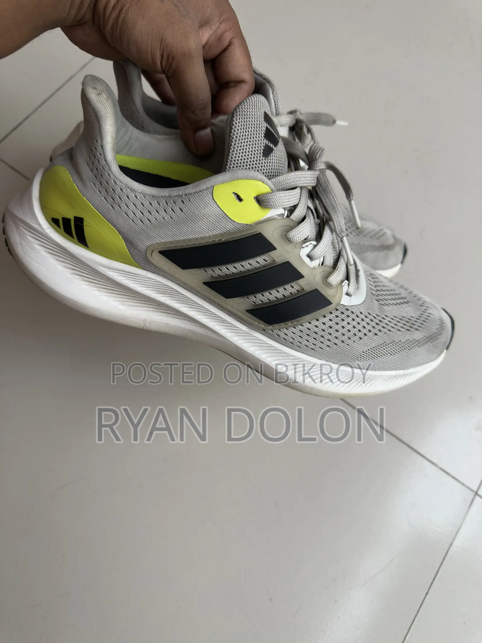 Adidas Shoe (Vietnam)