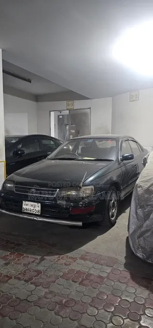 Toyota Corona 1993 Green