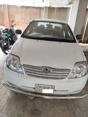 Toyota Corolla 2001 White
