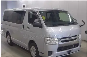 Toyota HiAce 2021 Silver