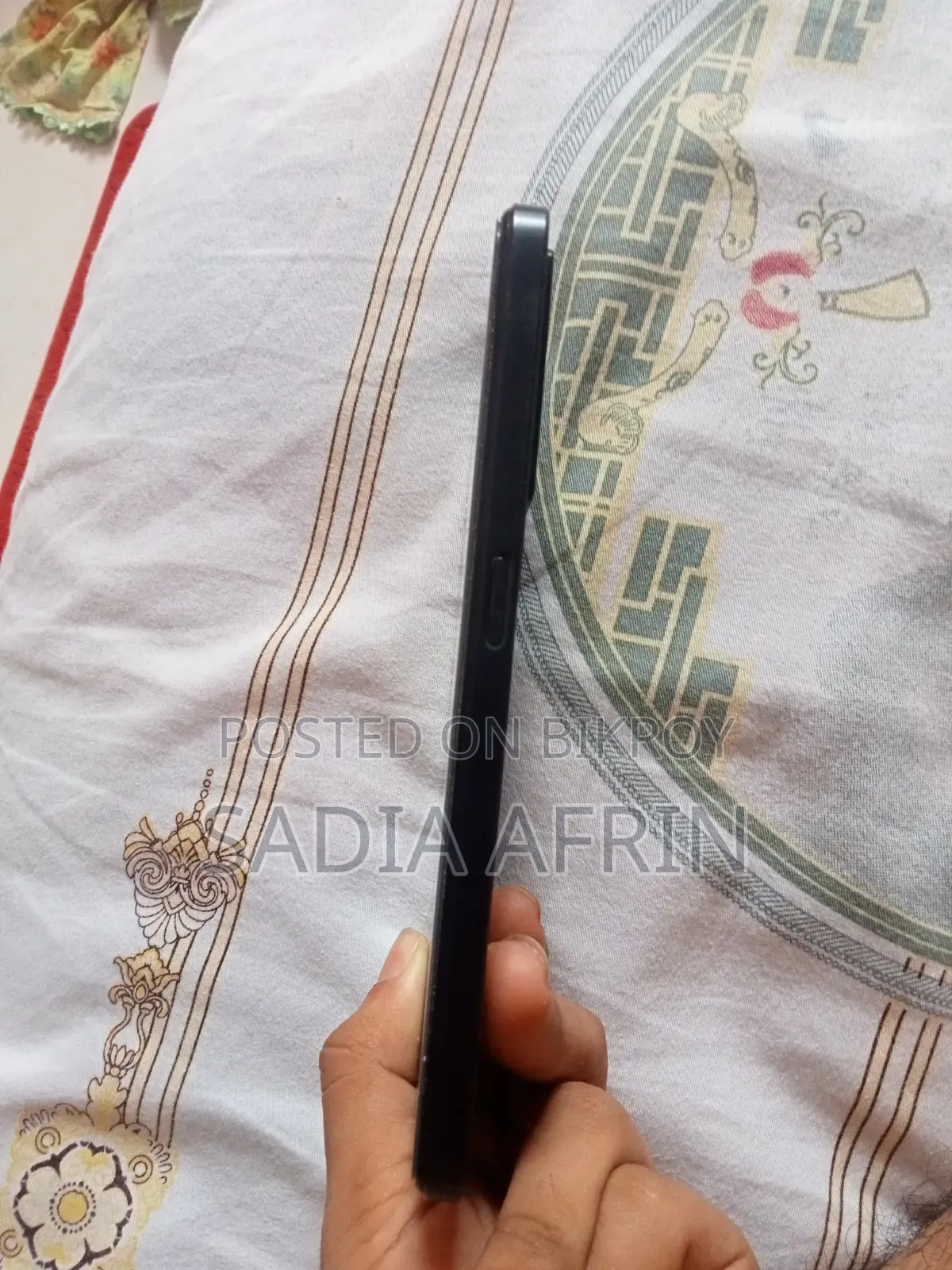 ওপ্পো এ৭৭এস ১২৮ জিবি ব্ল্যাক