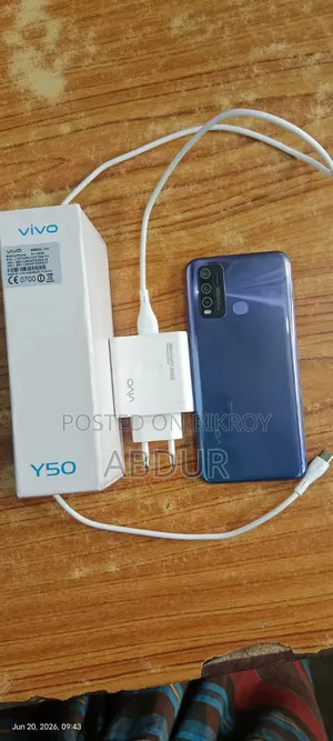 Vivo Y50 128 GB Purple
