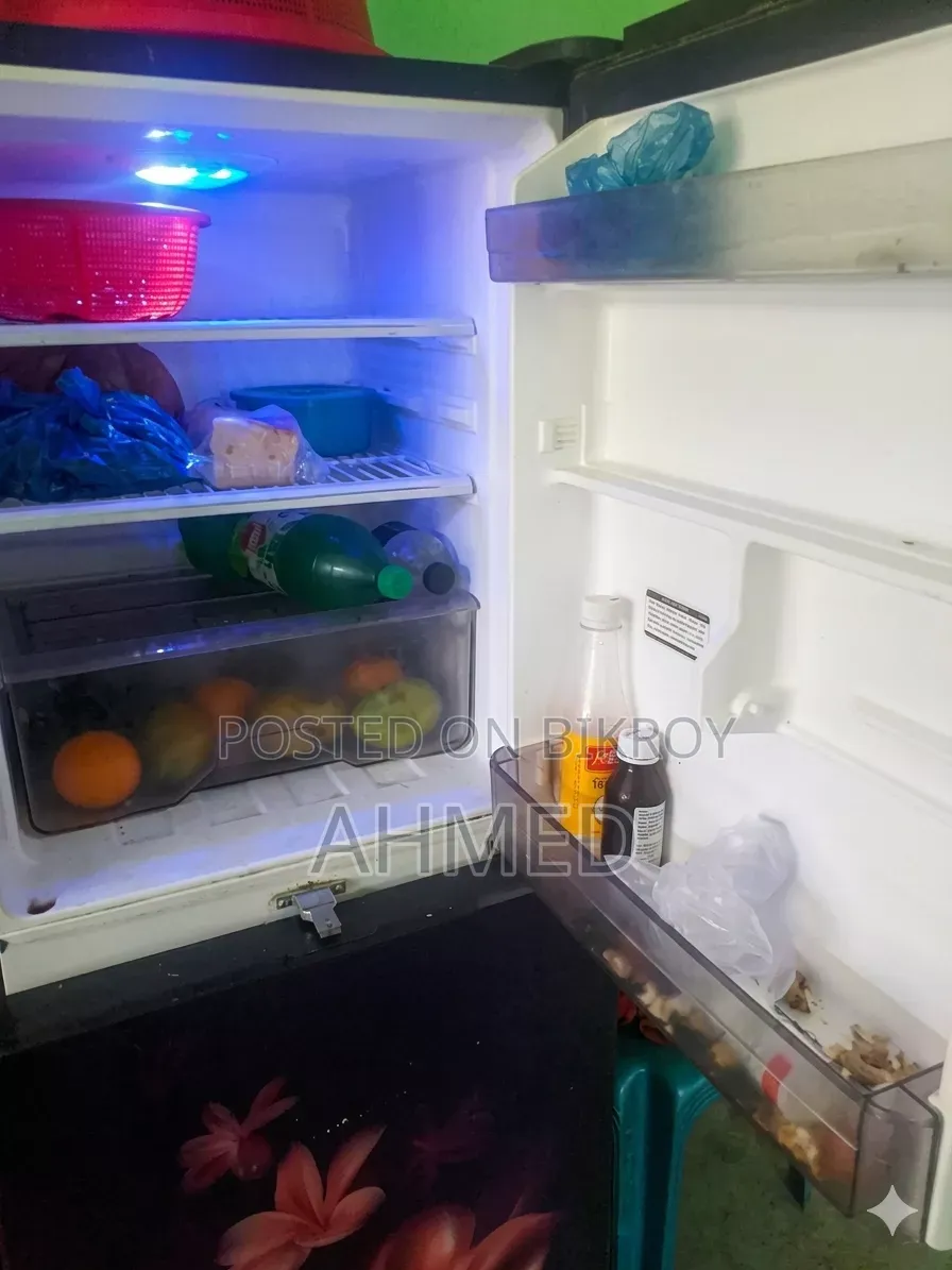 Walton Fridge