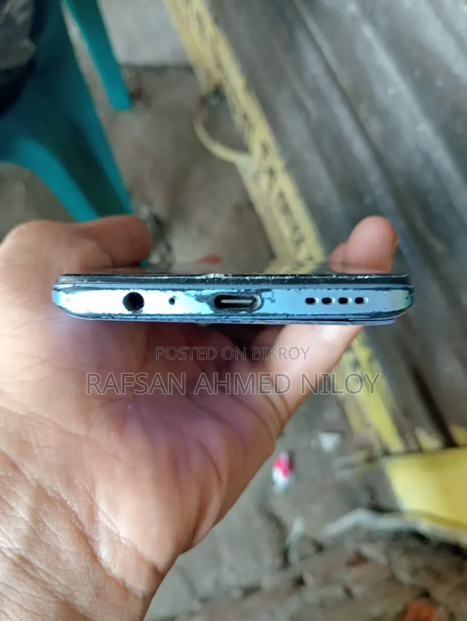 iQOO 128 GB Blue