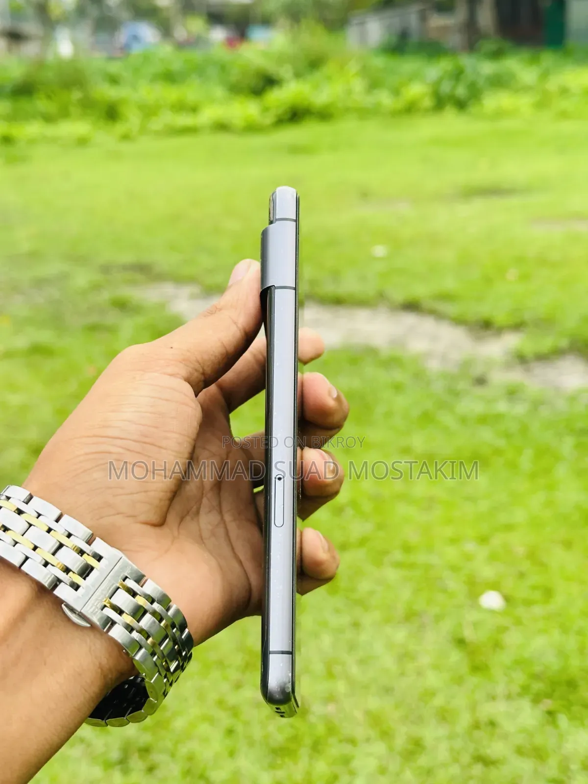 মোবাইল ফোন ১২৮ জিবি ব্ল্যাক