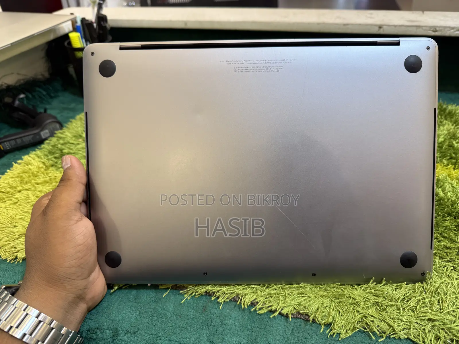 Laptop Apple MacBook Pro 2016 8GB Intel Core I5 SSD 512GB
