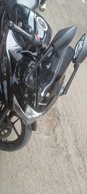 Suzuki Gixxer Fi ABS 2024 Black