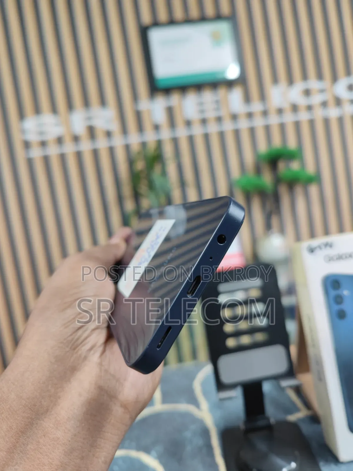 স্যামসাং গ্যালাক্সি এ১৫ ৫জি ১২৮ জিবি নীল