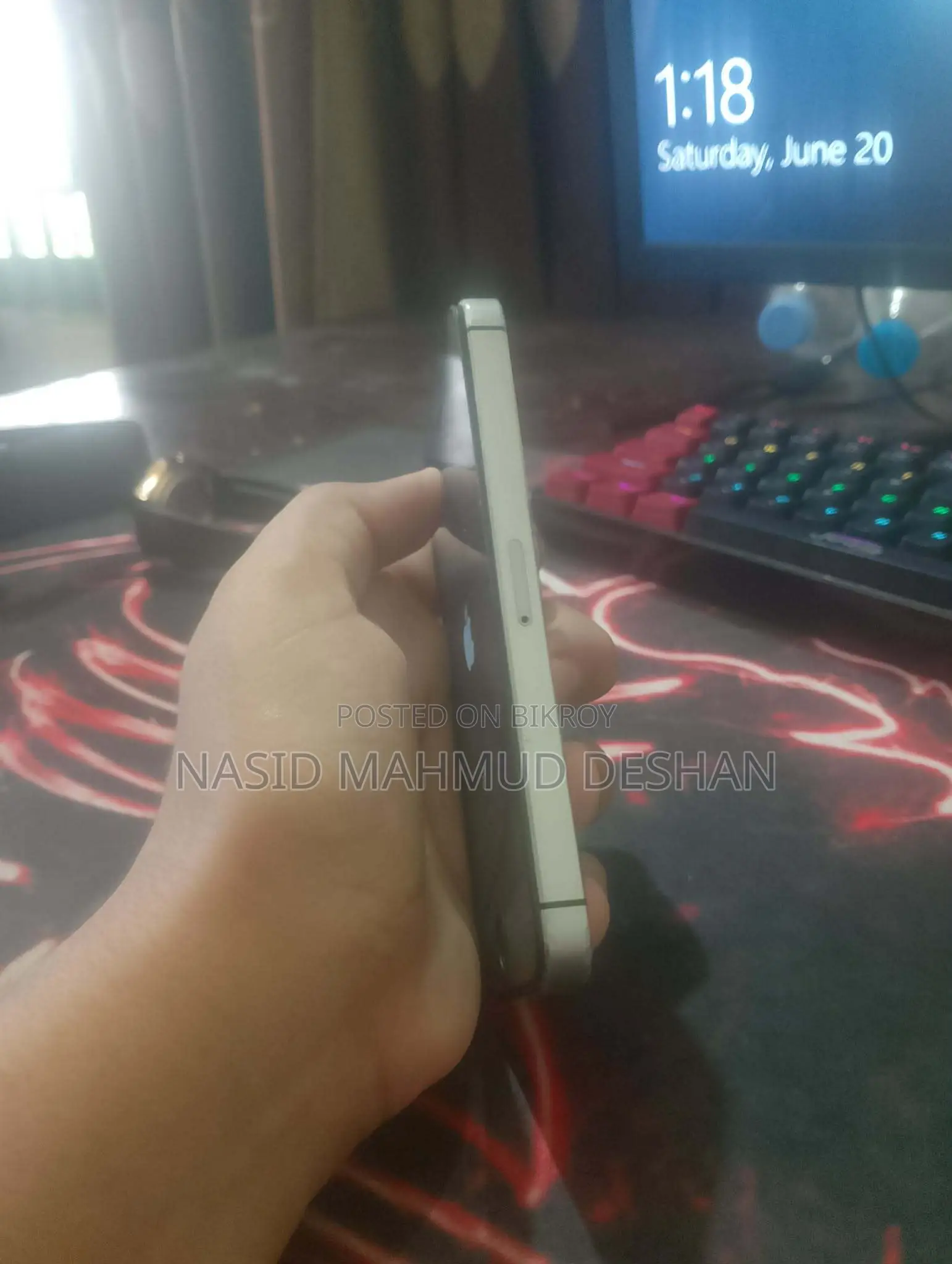 Apple iPhone 5s 16 GB Gray
