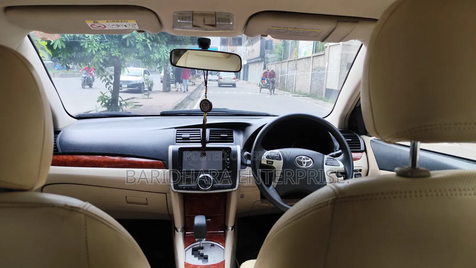Toyota Premio 2013 Silver