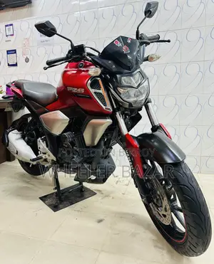 Yamaha FZ 2023 Red