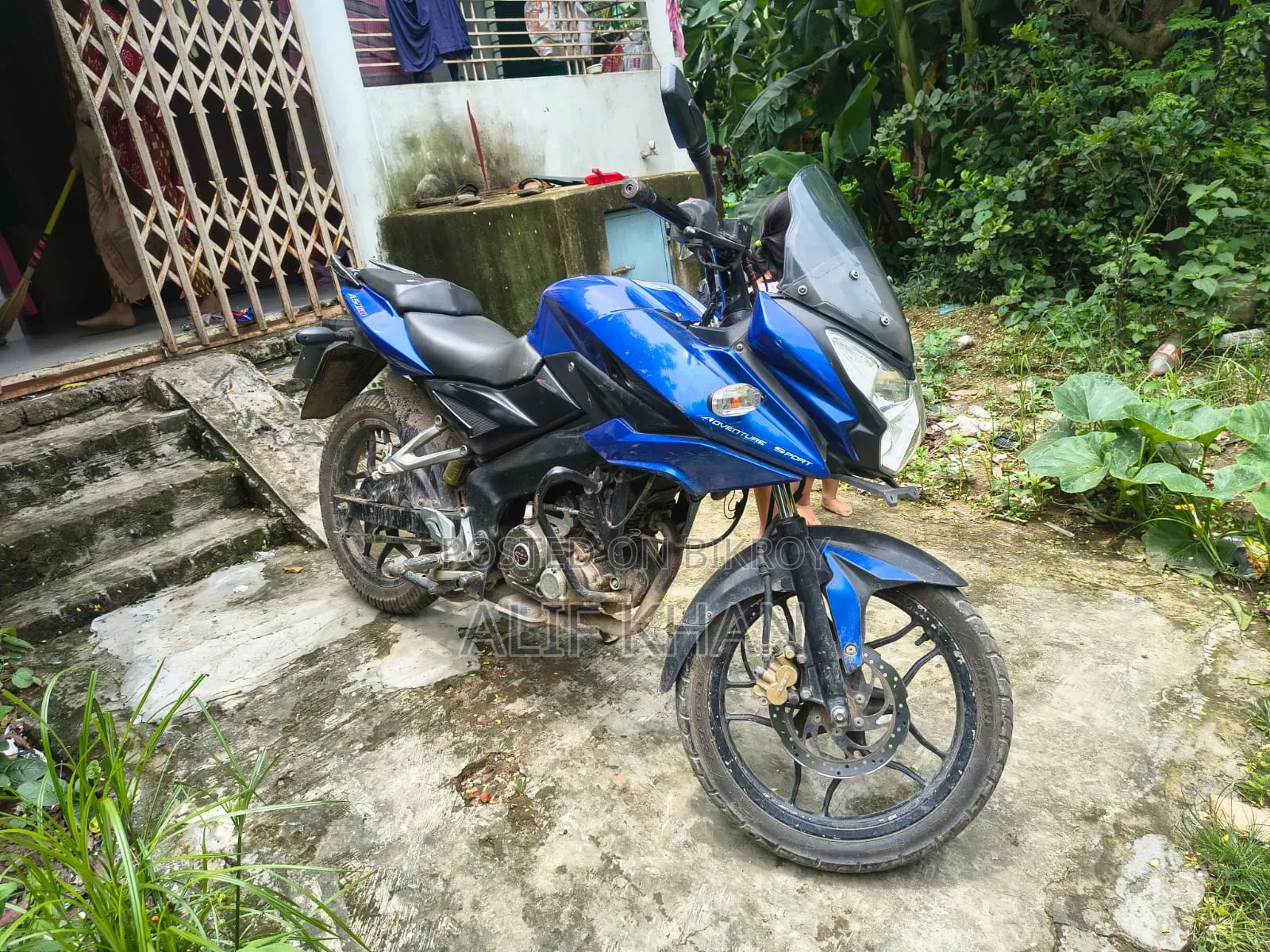 Bajaj Avenger 150 Street 2016 Blue