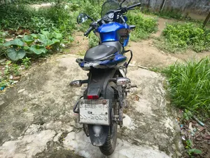 Bajaj Avenger 150 Street 2016 Blue